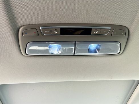 Used 2022 Kia Telluride EX w/ EX Premium Package image 26