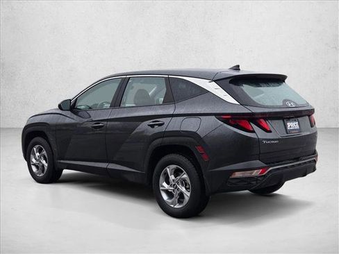 Used 2023 Hyundai Tucson SE image 8