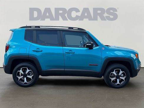 Used 2022 Jeep Renegade Trailhawk w/ Trailer Tow Group image 8