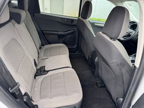 Used 2022 Ford Escape SE AWD/4WD image 27