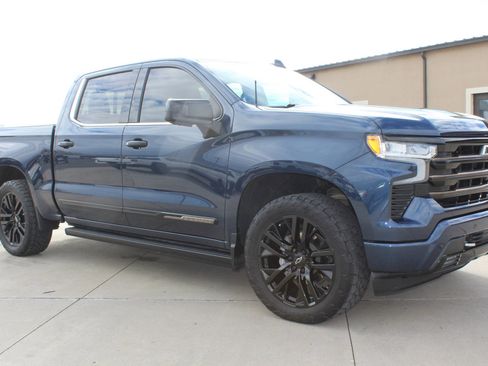 Used 2022 Chevrolet Silverado 1500 High Country w/ High Country Premium Package image 14