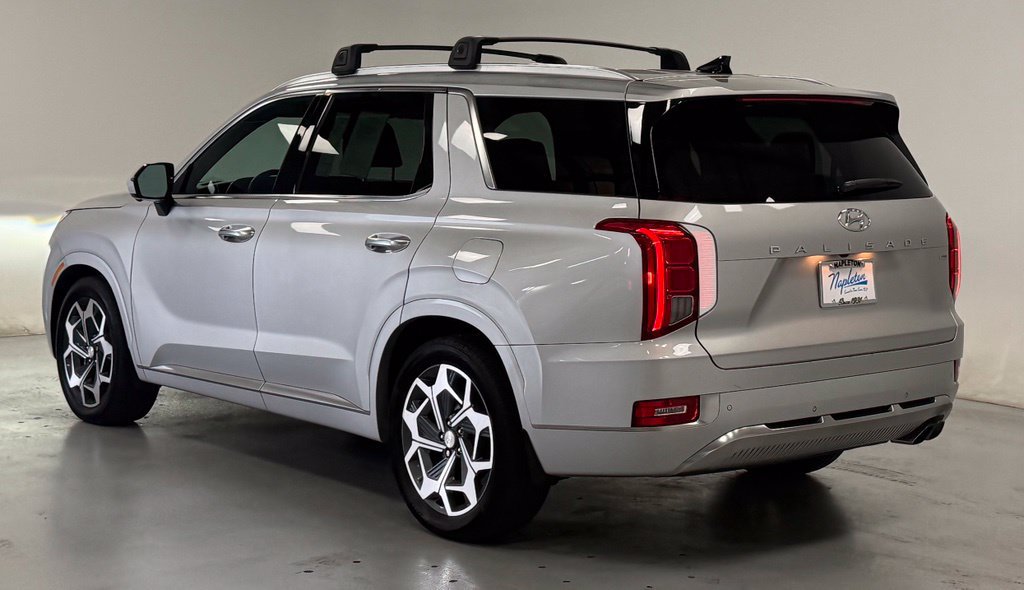 Used 2022 Hyundai Palisade Calligraphy w/ Cargo Package AWD/4WD image 4