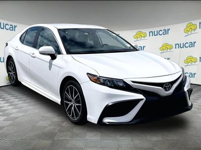 Used 2023 Toyota Camry SE w/ Convenience Package
