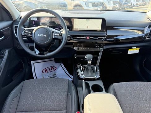 New 2026 Kia Seltos S AWD/4WD image 7