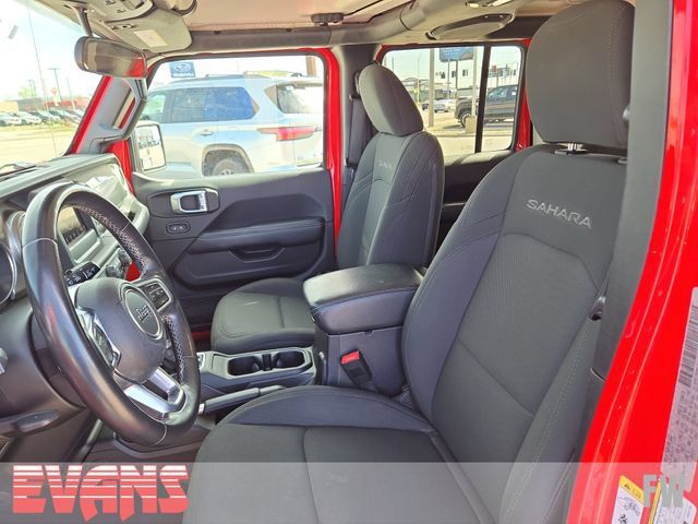 Used 2019 Jeep Wrangler Unlimited Sahara AWD/4WD image 20