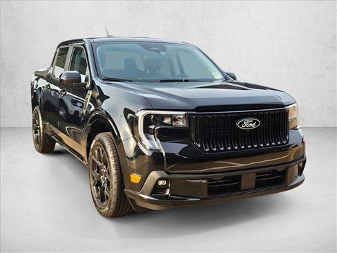 New 2025 Ford Maverick Lobo image 6