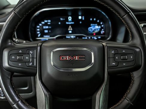 Used 2022 GMC Yukon XL AT4 AWD/4WD image 21