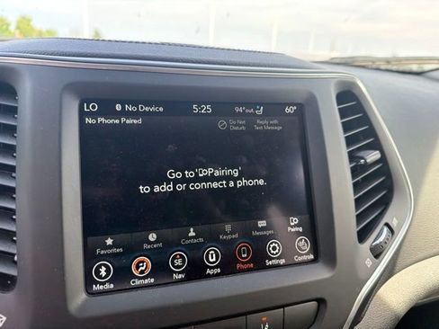 Used 2023 Jeep Cherokee Altitude Lux w/ Lux Elite Package AWD/4WD image 6