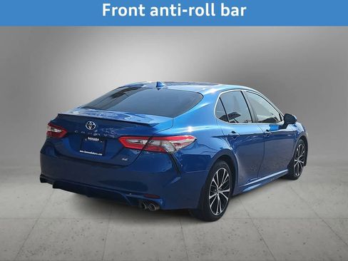 Used 2019 Toyota Camry SE image 10