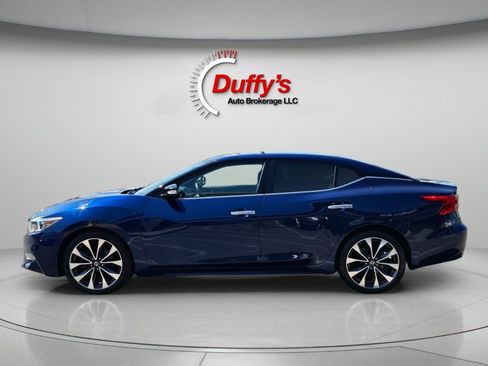 Used 2016 Nissan Maxima SR FWD image 16