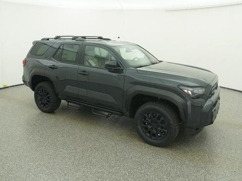 New 2026 Toyota 4Runner SR5 image 12