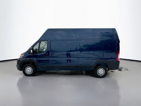 Used 2024 RAM ProMaster 3500 w/ Cold Weather Group image 4