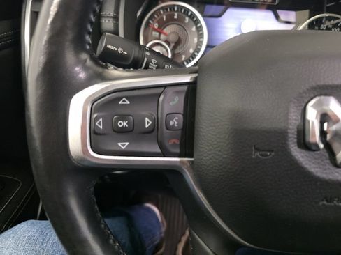 Used 2020 RAM 1500 Laramie AWD/4WD image 15