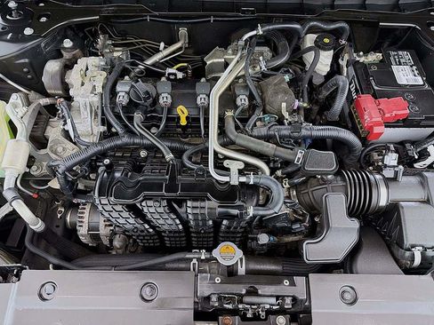 Used 2022 Nissan Altima 2.5 SV FWD image 15