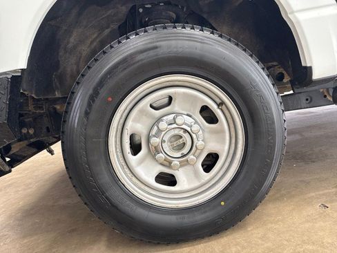 Used 2023 Ford F350 XL AWD/4WD image 43
