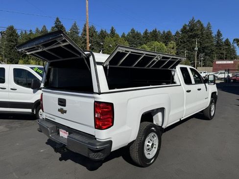 Used 2019 Chevrolet Silverado 2500 W/T w/ WT Convenience Package RWD image 2