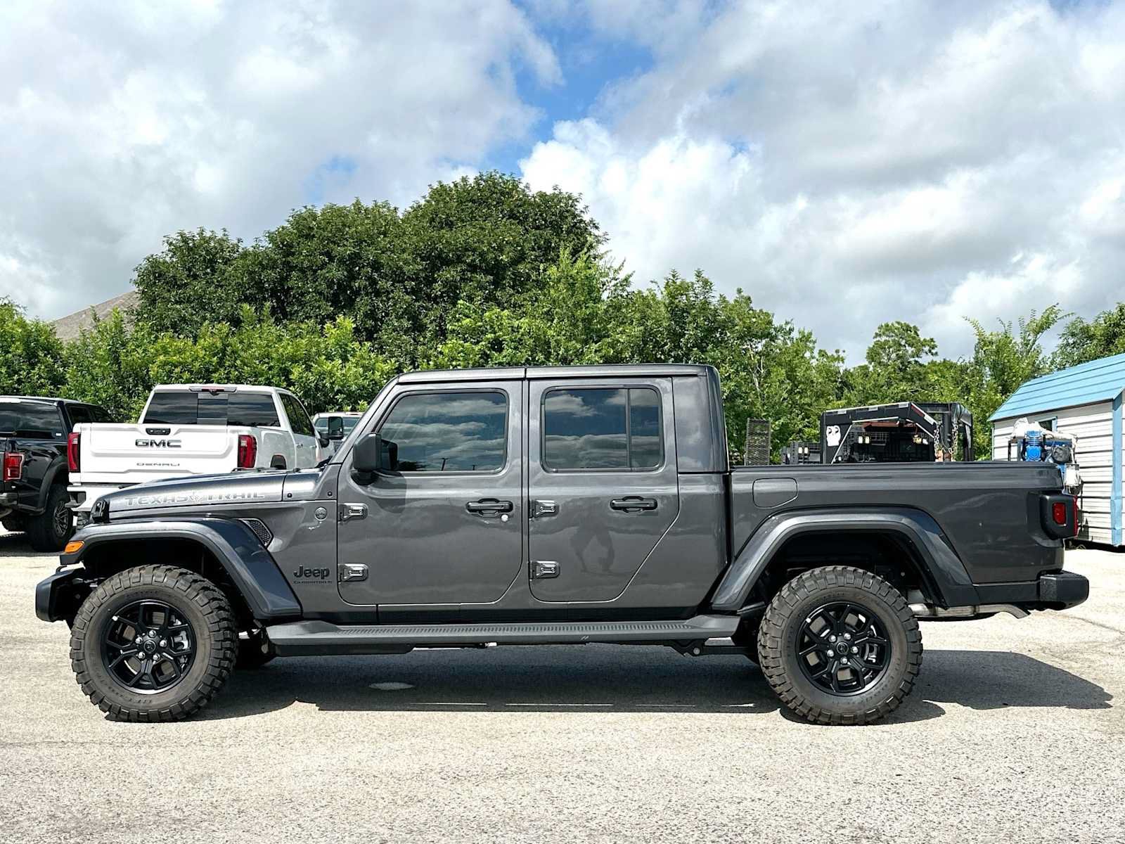 New 2026 Jeep Gladiator Sport AWD/4WD image 12