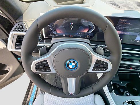 New 2026 BMW X5 xDrive50e w/ Executive Package AWD/4WD image 39