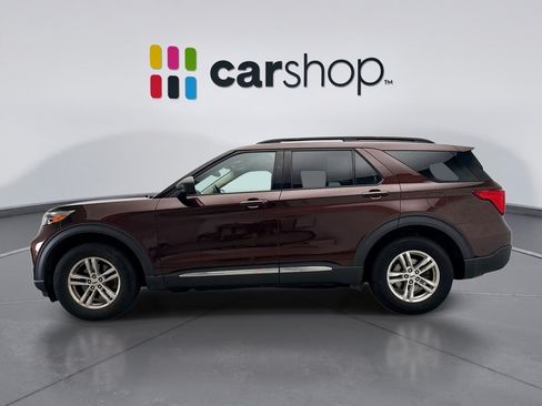 Used 2020 Ford Explorer XLT w/ Equipment Group 202A AWD/4WD image 2
