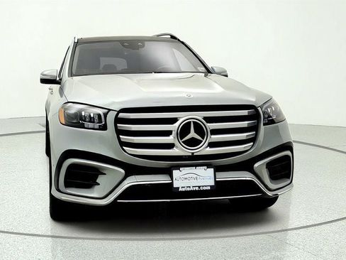 Used 2024 Mercedes-Benz GLS 580 4MATIC w/ E-Active Body Control Package image 2