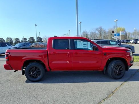 New 2026 Nissan Frontier SV image 2