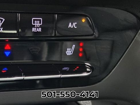 Used 2021 Buick Envision Essence w/ Sport Touring Package FWD image 25