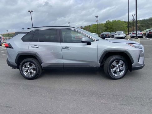 Used 2024 Toyota RAV4 XLE image 2