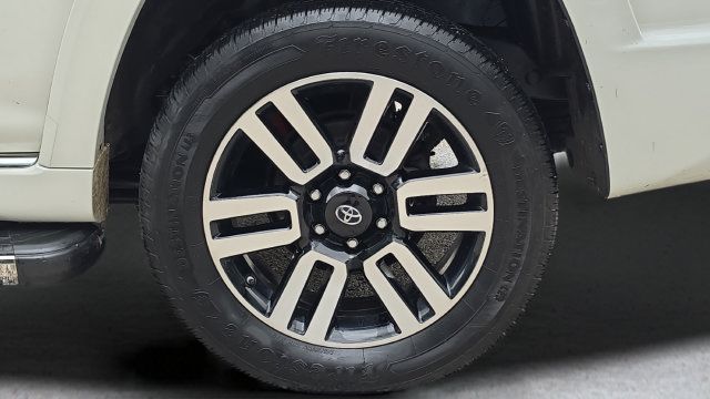 Used 2019 Toyota 4Runner Limited AWD/4WD image 19