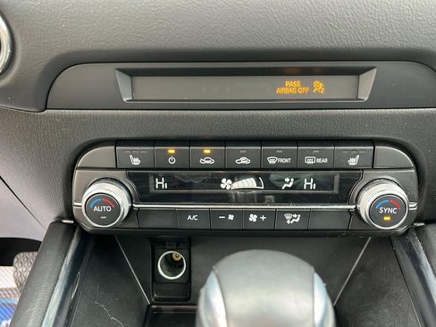 Used 2024 MAZDA CX-5 Carbon Edition image 17