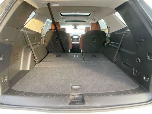 Used 2021 Chevrolet Traverse High Country image 29