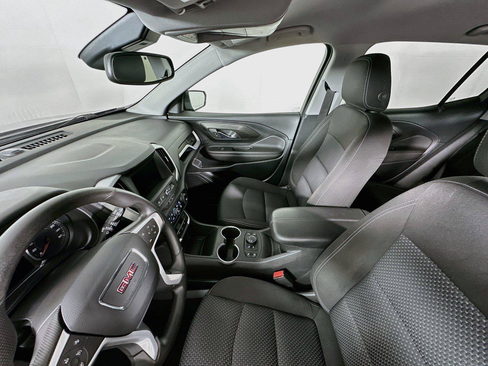 Used 2023 GMC Terrain SLE w/ Driver Convenience Package AWD/4WD image 5