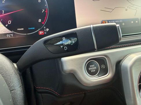 Used 2025 Mercedes-Benz G 63 AMG 4MATIC image 55