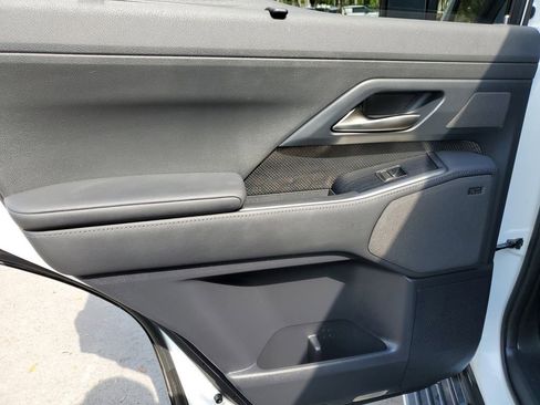 Used 2024 Lexus GX 550 550 Luxury w/ Accessory Package (31) image 9