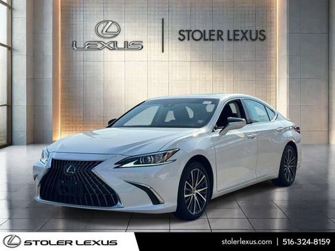 Used 2024 Lexus ES 350 w/ Premium Package FWD image 3
