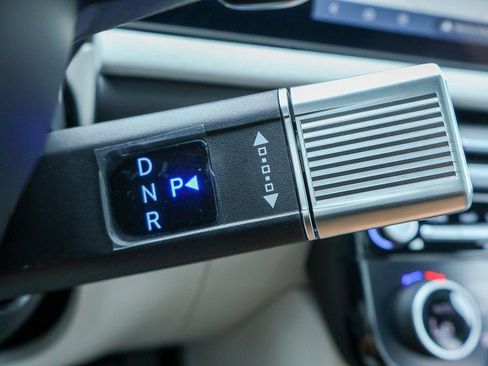 New 2026 Hyundai Tucson Limited image 21