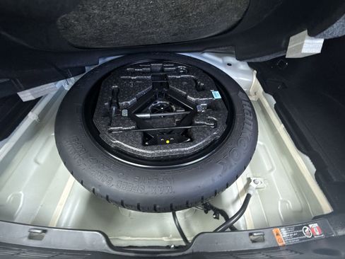 Used 2022 Kia Stinger GT1 image 36