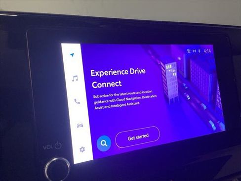 Certified 2023 Toyota Venza LE image 12