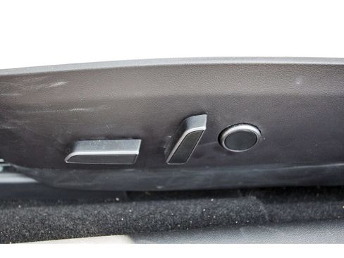 Used 2022 Tesla Model 3 Long Range AWD/4WD image 24