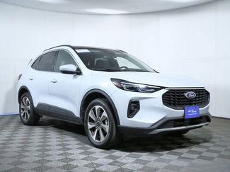 Certified 2025 Ford Escape Platinum AWD/4WD video 1