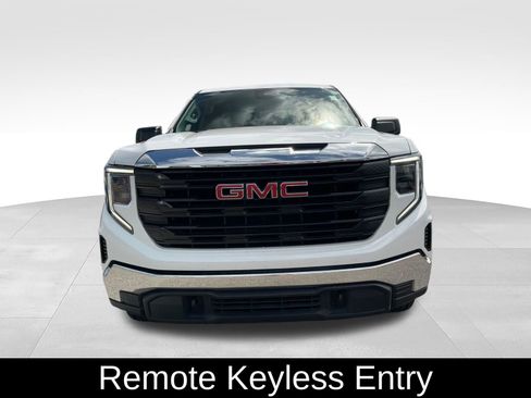 Used 2022 GMC Sierra 1500 Pro w/ Pro Value Package AWD/4WD image 2
