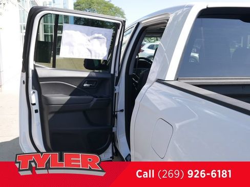Certified 2025 Honda Ridgeline RTL image 16