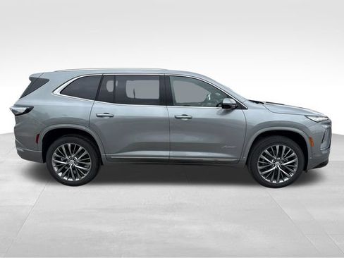 New 2026 Buick Enclave Avenir w/ Super Cruise Package FWD image 8