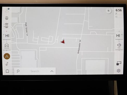 Used 2024 Land Rover Range Rover Sport SE image 10