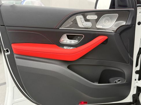 New 2026 Mercedes-Benz GLE 53 AMG 4MATIC image 14