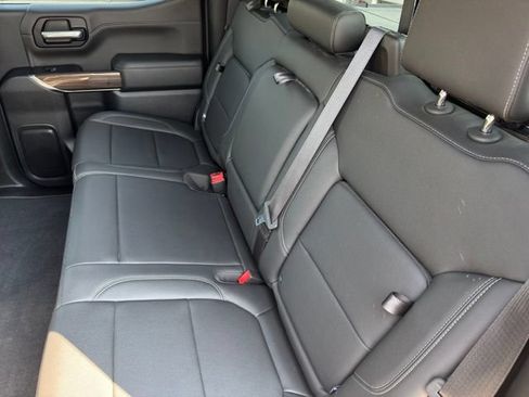 Used 2019 Chevrolet Silverado 1500 RST AWD/4WD image 9