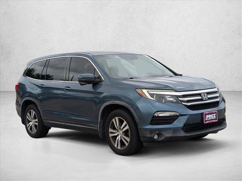 Used 2017 Honda Pilot EX-L image 3