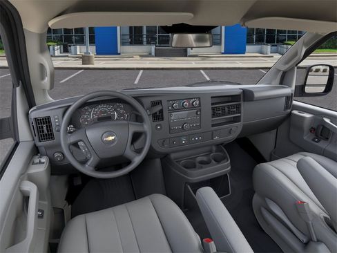 New 2025 Chevrolet Express 3500 w/ Power Convenience Package image 15