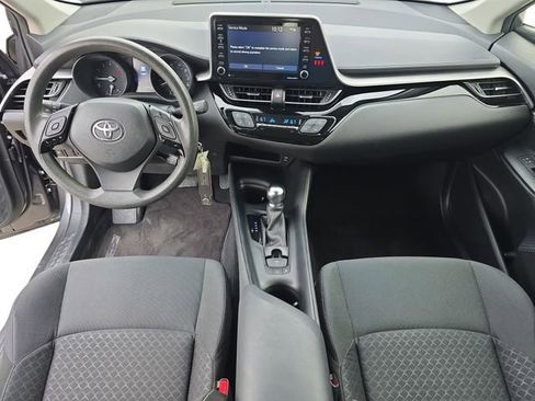 Used 2021 Toyota C-HR LE FWD image 10