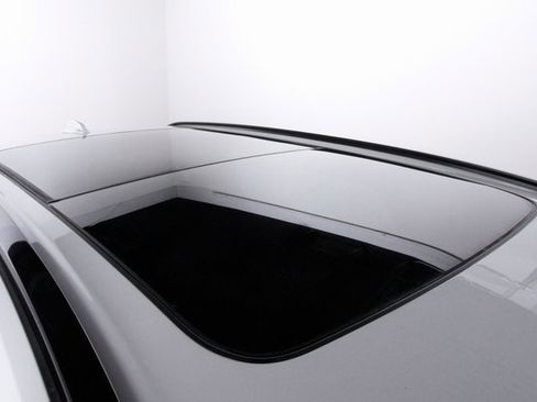 Certified 2025 Volvo XC60 B5 Core w/ Protection Package Premier image 18