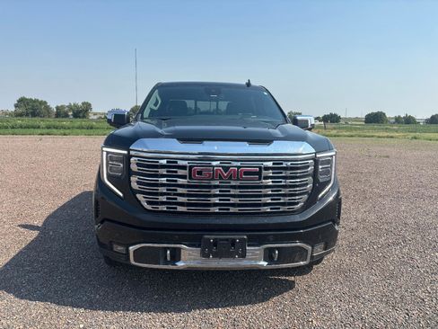 Used 2022 GMC Sierra 1500 Denali image 11